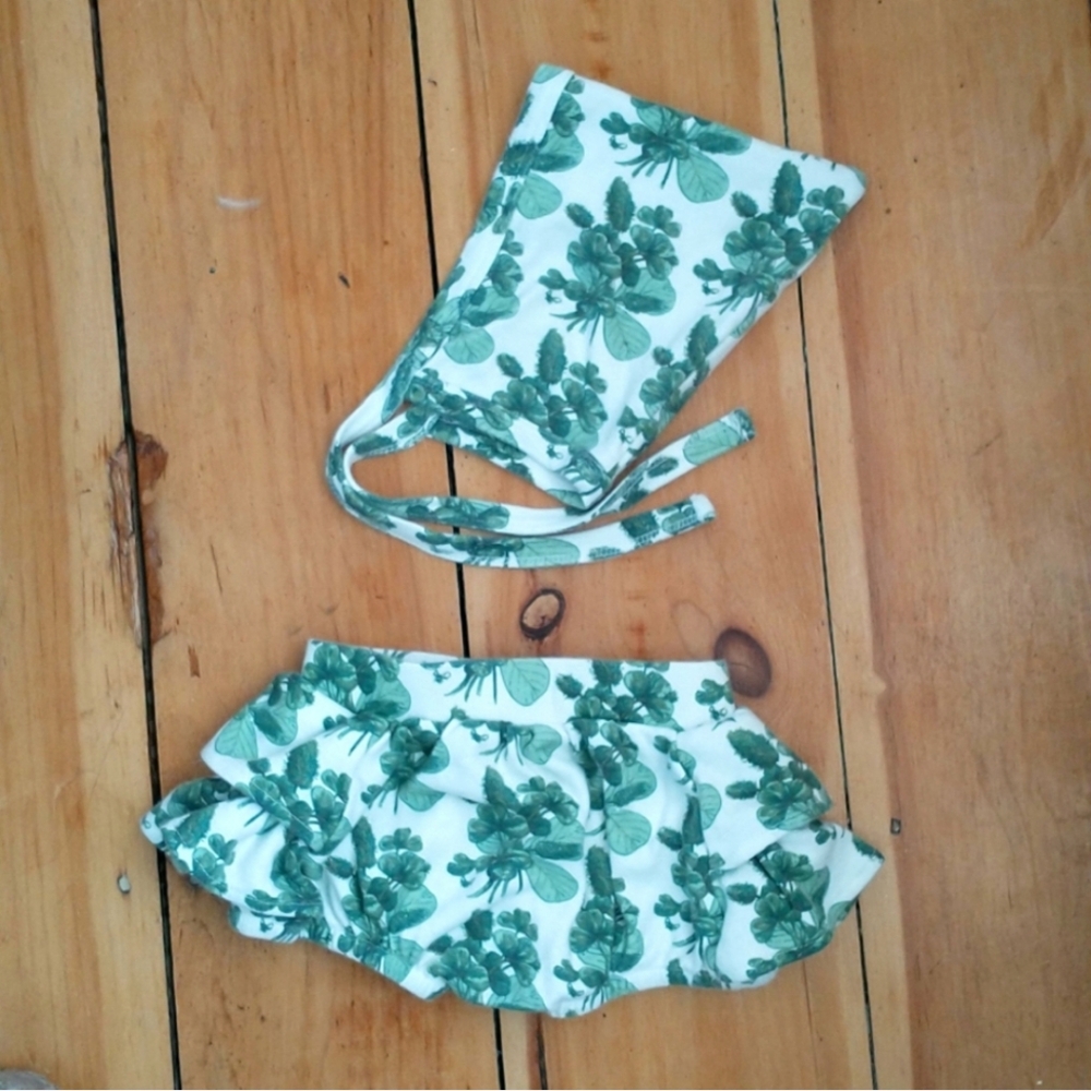 Kate Quinn Clover Bouquet Bloomers and hat 6-12